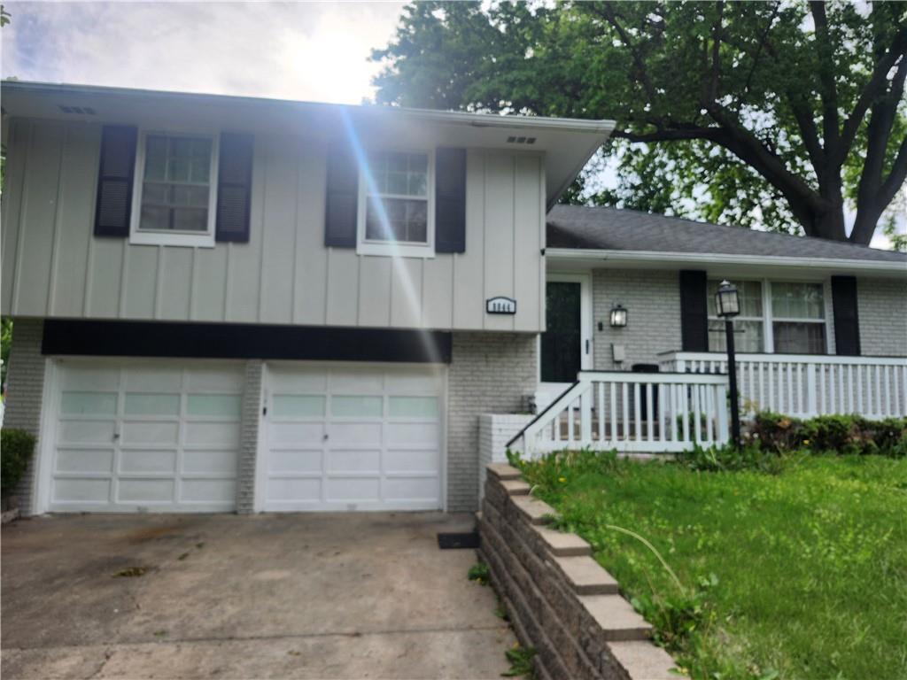 Listing Photo MLS #HMS2616877