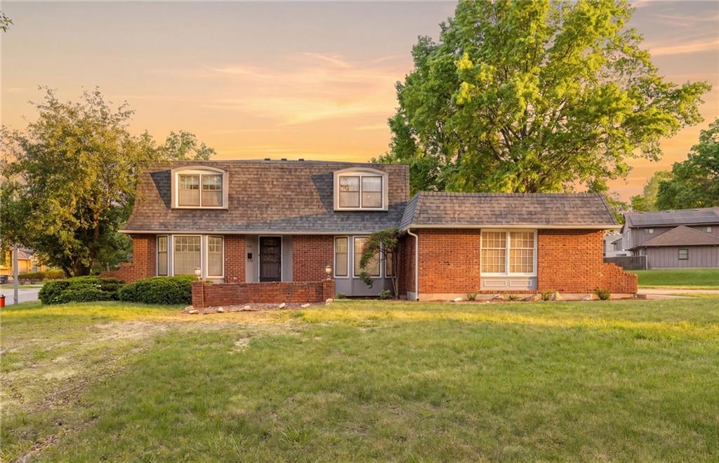 Listing Photo MLS #HMS2617022