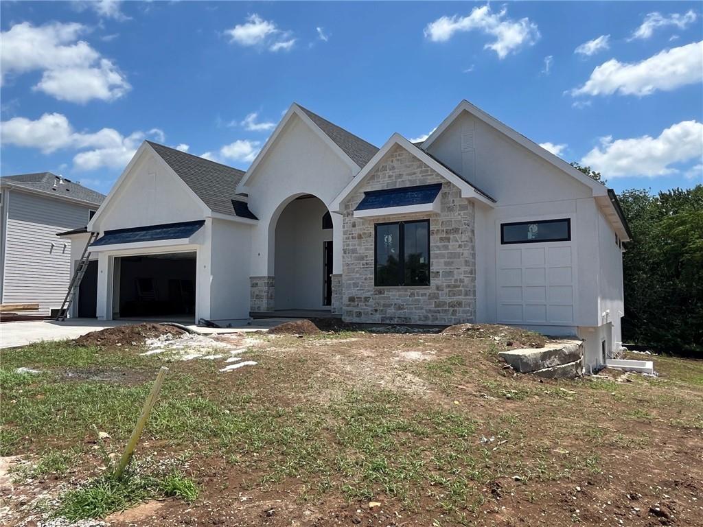 Listing Photo MLS #HMS2617775