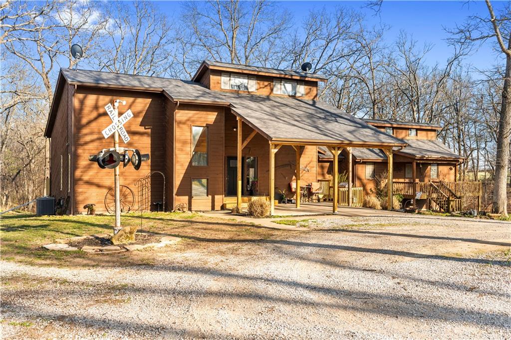 Listing Photo MLS #HMS2620803