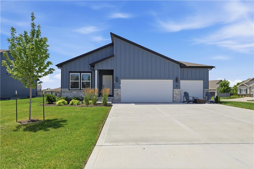Listing Photo MLS #HMS2621651