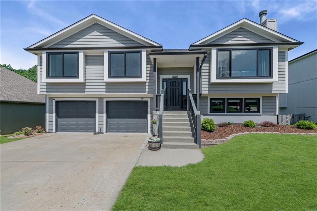 Listing Photo MLS #HMS2622834