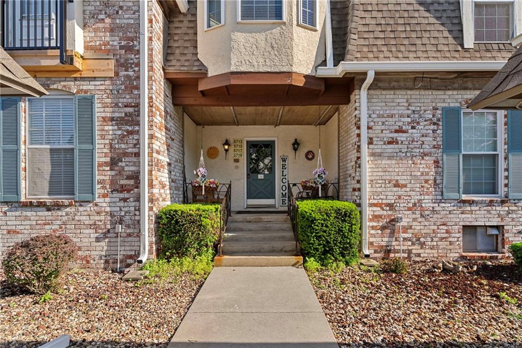 Listing Photo MLS #HMS2623760