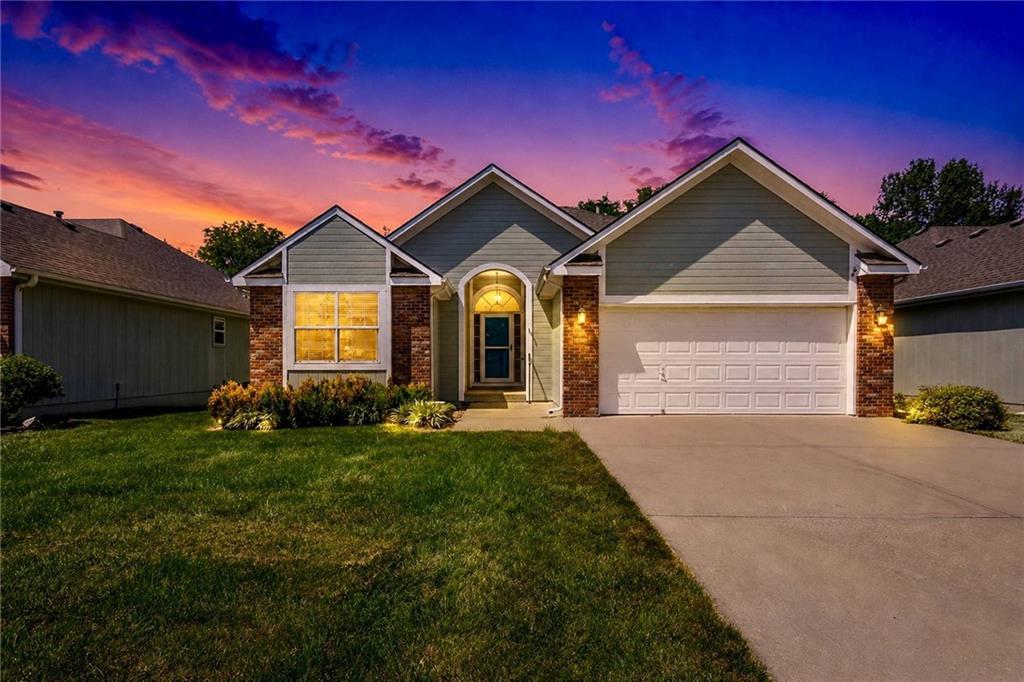 Listing Photo MLS #HMS2623800