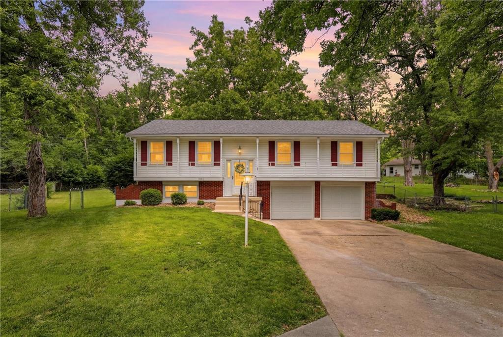 Listing Photo MLS #HMS2623945