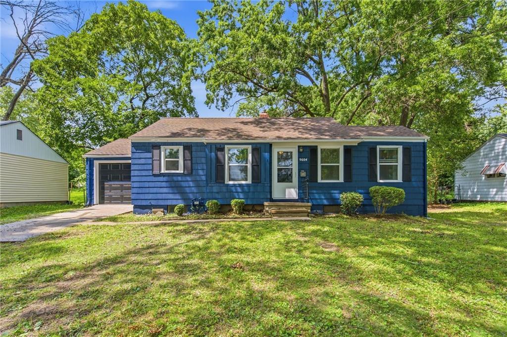 Listing Photo MLS #HMS2624965