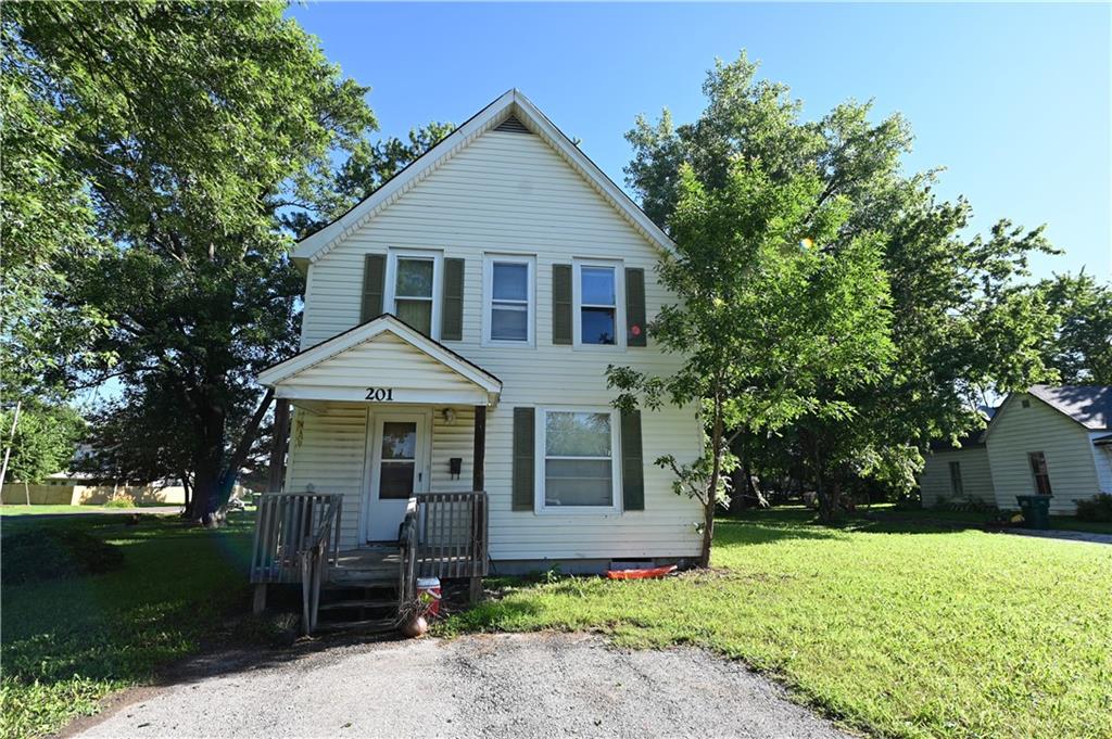 Listing Photo MLS #HMS2627049