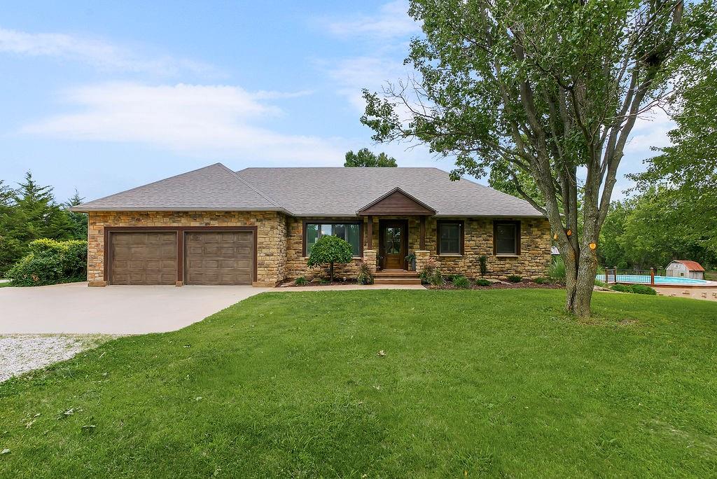 Listing Photo MLS #HMS2627492