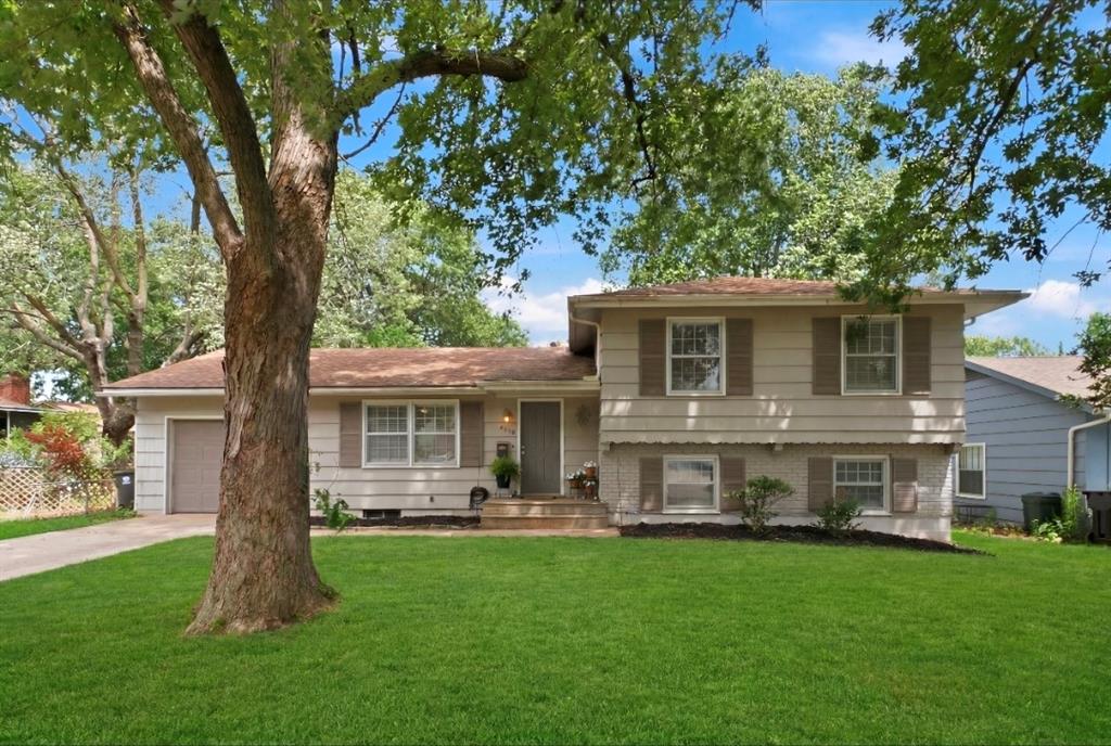 Listing Photo MLS #HMS2627886
