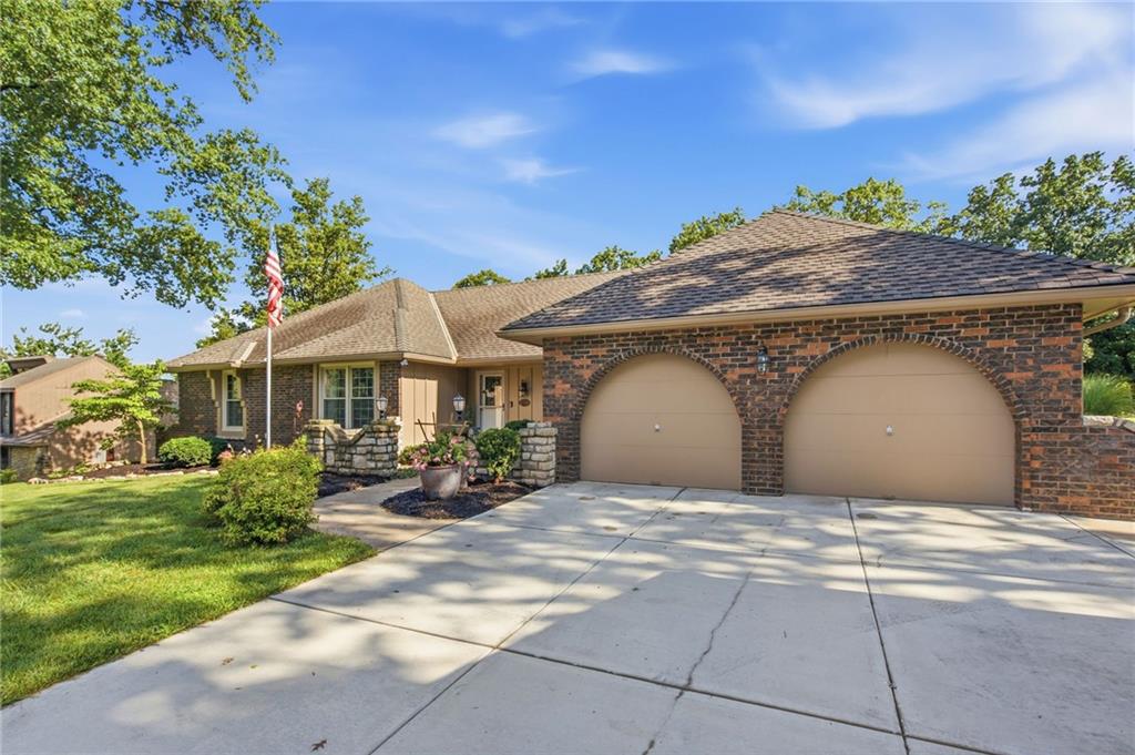 Listing Photo MLS #HMS2628678