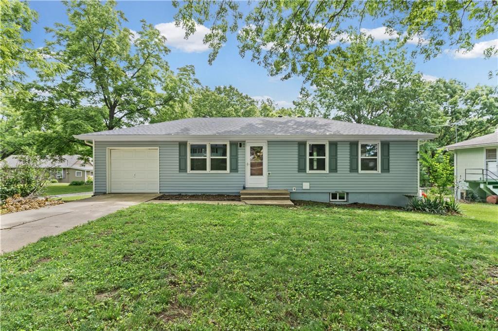Listing Photo MLS #HMS2628725