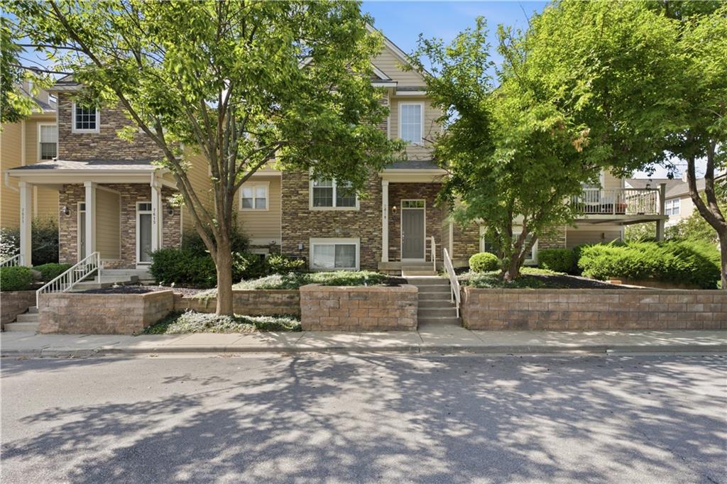 Listing Photo MLS #HMS2628855