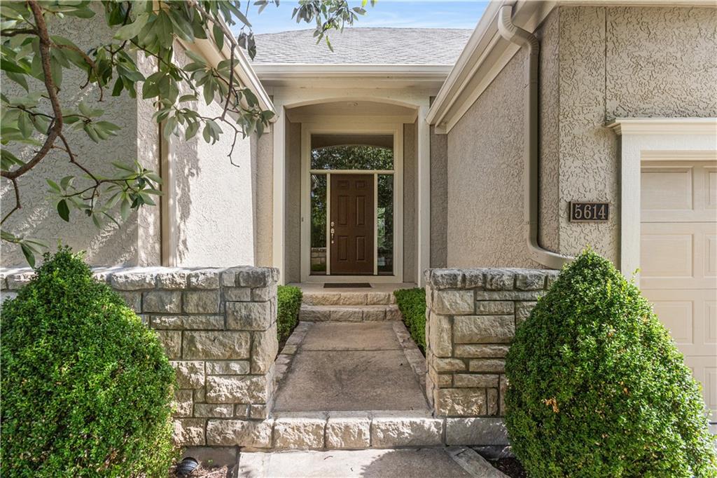 Listing Photo MLS #HMS2628910