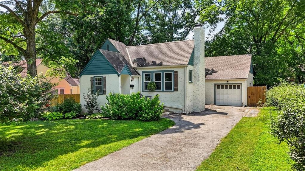 Listing Photo MLS #HMS2628913