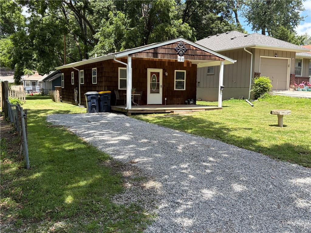 Listing Photo MLS #HMS2629085