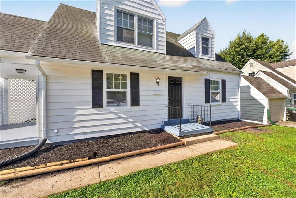 Listing Photo MLS #HMS2629189