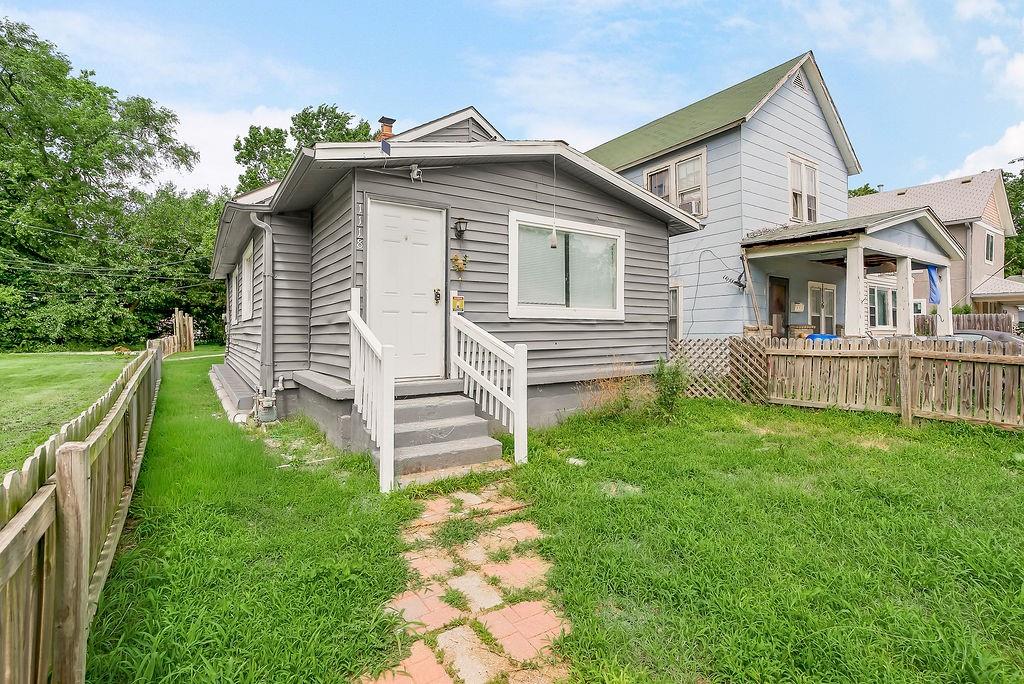 Listing Photo MLS #HMS2629659