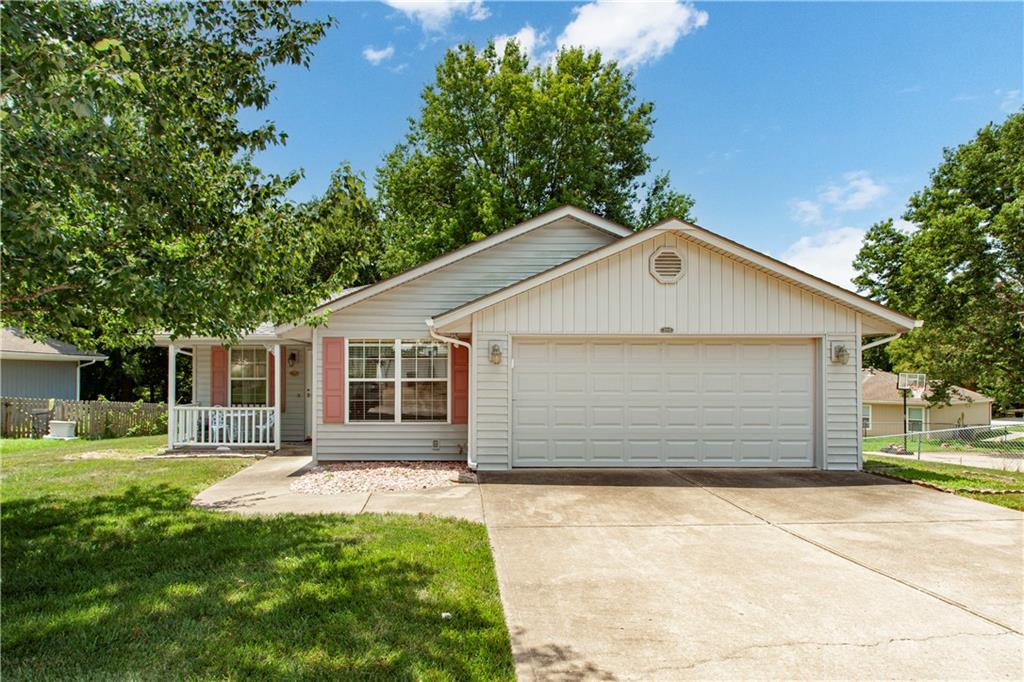 Listing Photo MLS #HMS2629708