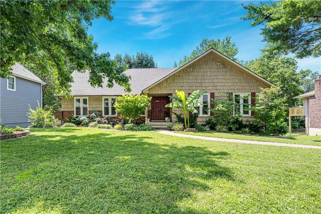 Listing Photo MLS #HMS2629769
