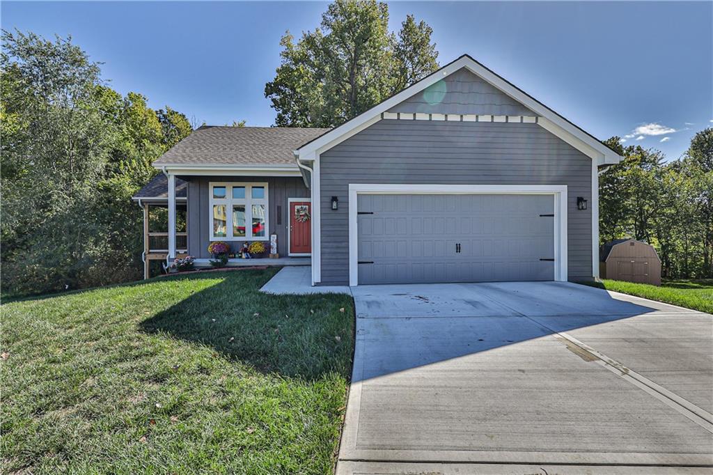 Listing Photo MLS #HMS2629931