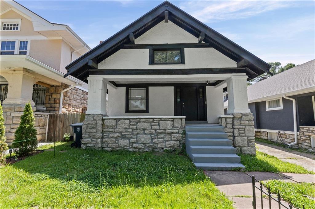 Listing Photo MLS #HMS2630301