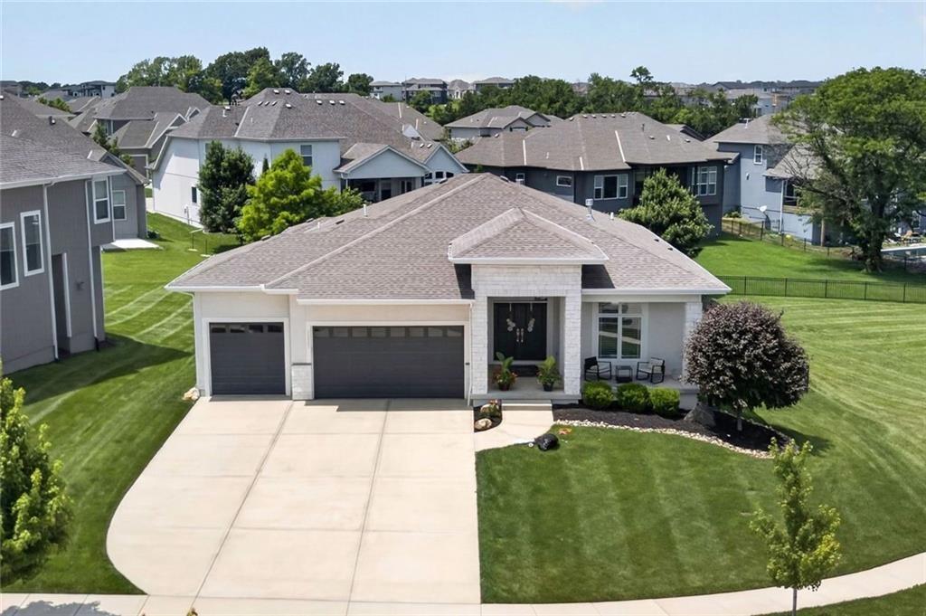 Listing Photo MLS #HMS2630746