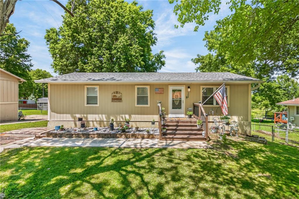 Listing Photo MLS #HMS2630751
