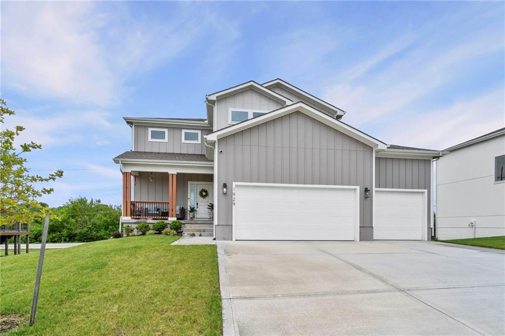 Listing Photo MLS #HMS2630767