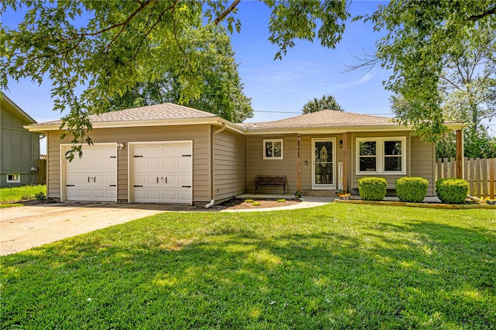 Listing Photo MLS #HMS2630964