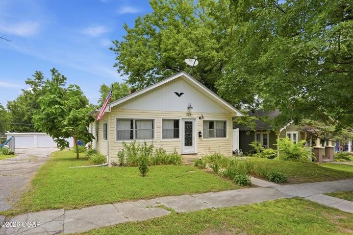 Listing Photo MLS #HMS2631116