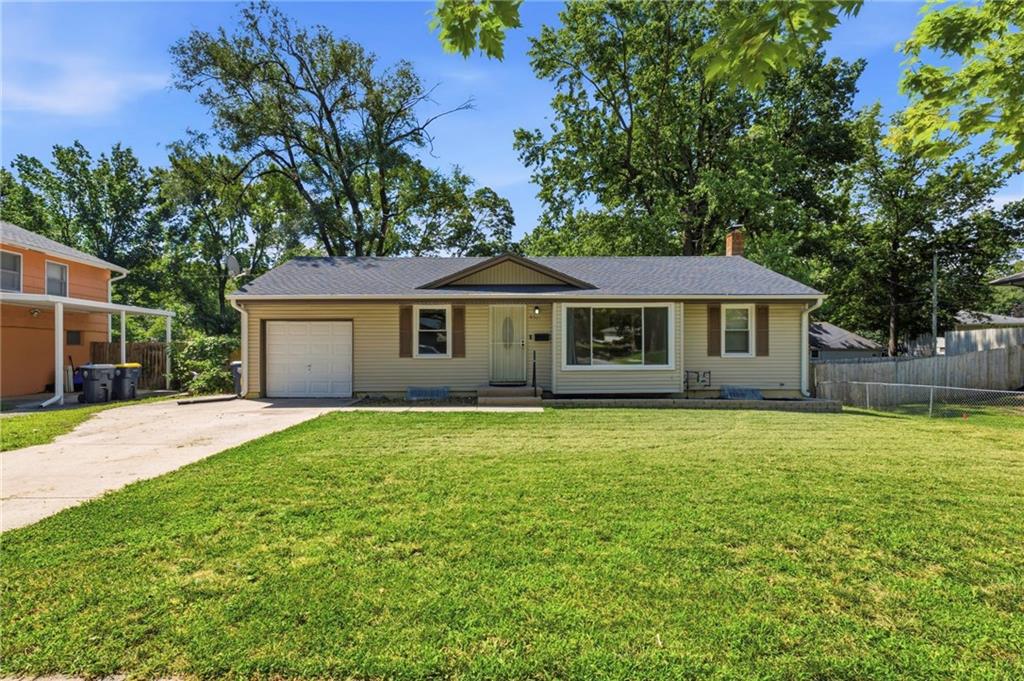 Listing Photo MLS #HMS2631129