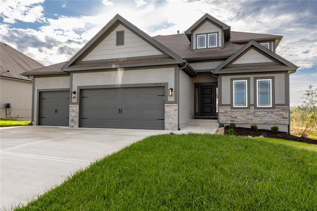 Listing Photo MLS #HMS2631344