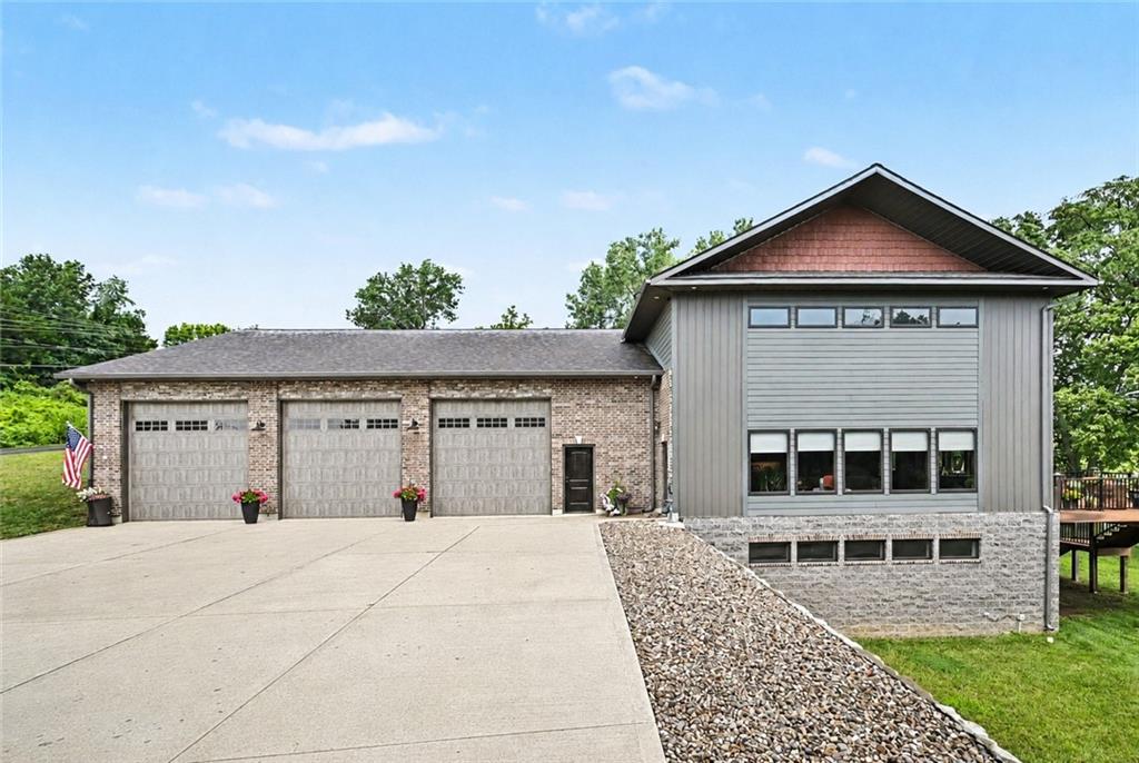 Listing Photo MLS #HMS2631351