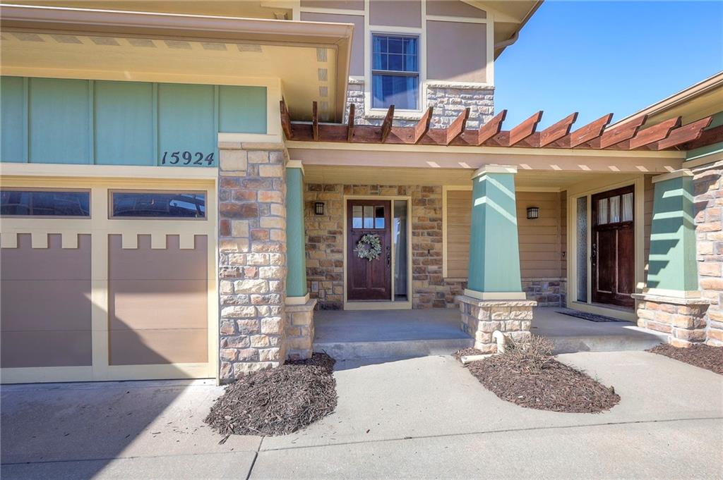 Listing Photo MLS #HMS2631369