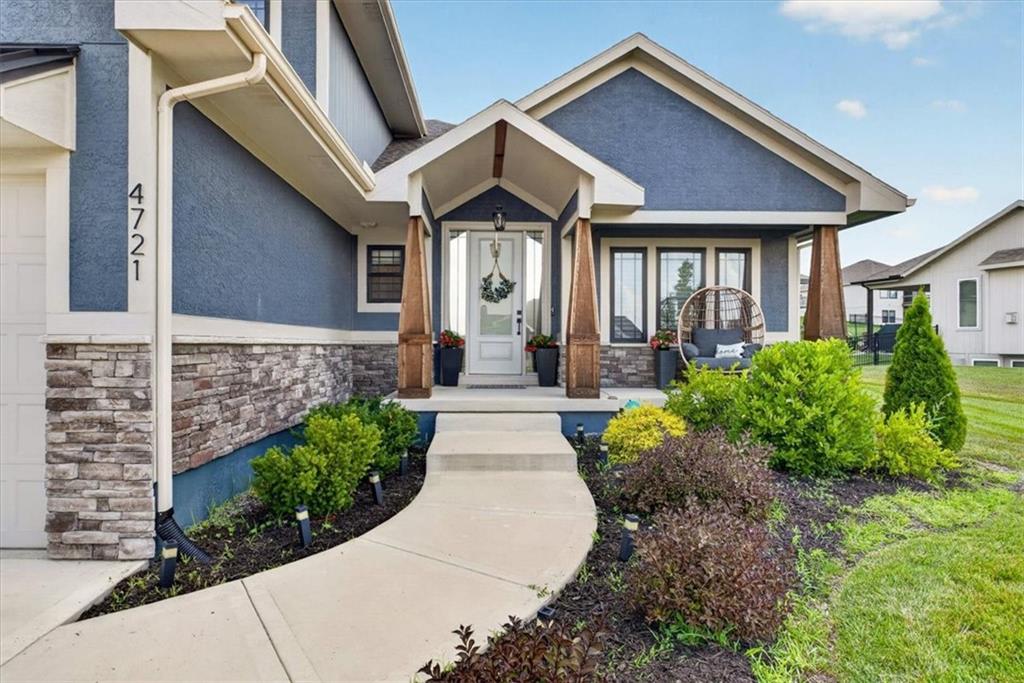 Listing Photo MLS #HMS2631578