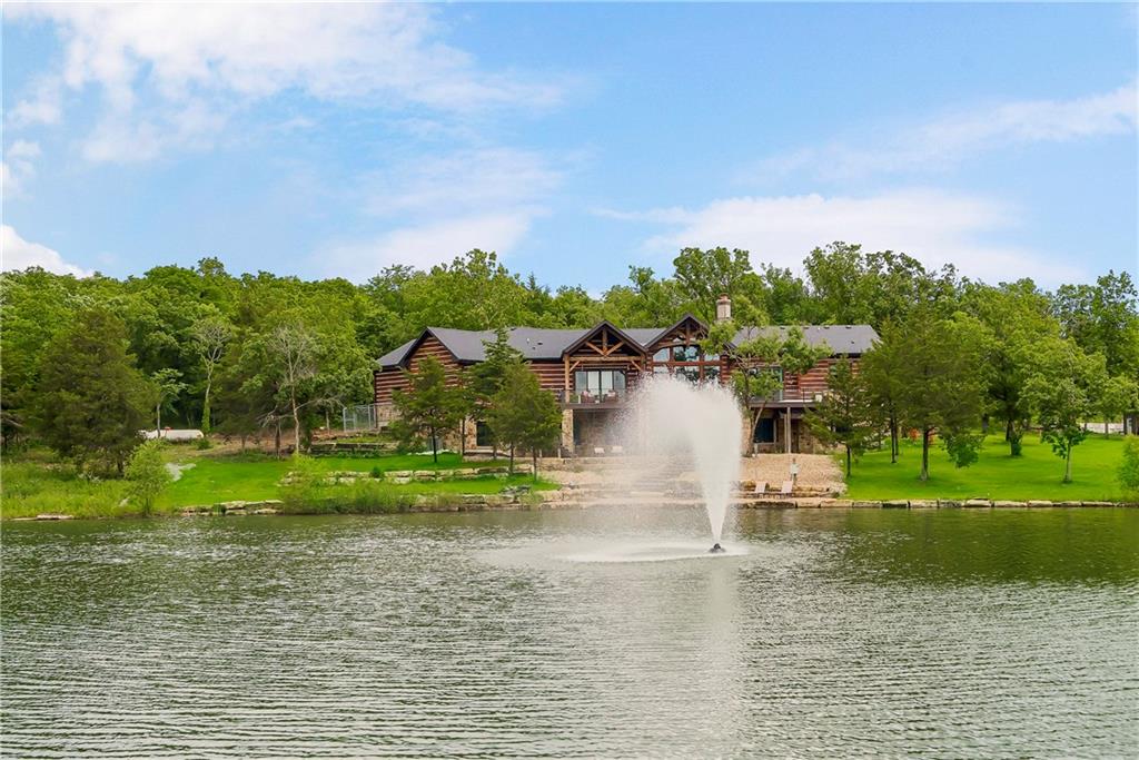 Listing Photo MLS #HMS2631742