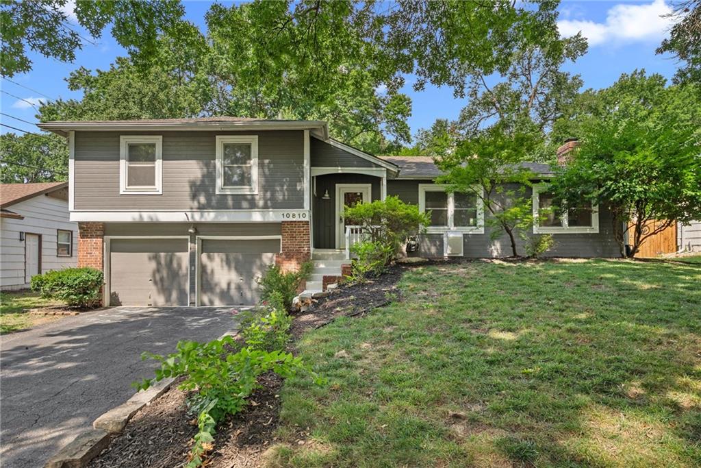 Listing Photo MLS #HMS2632073