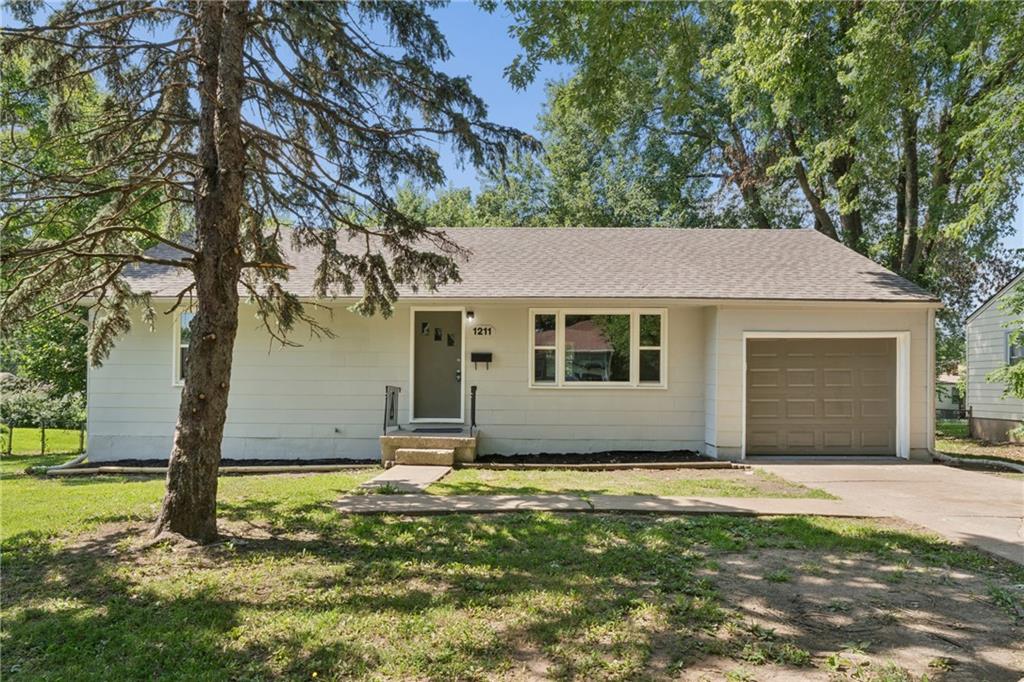 Listing Photo MLS #HMS2632169