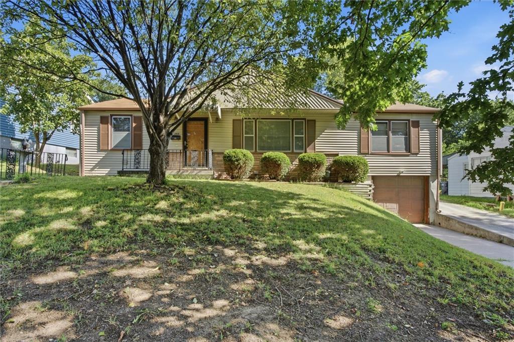 Listing Photo MLS #HMS2632300