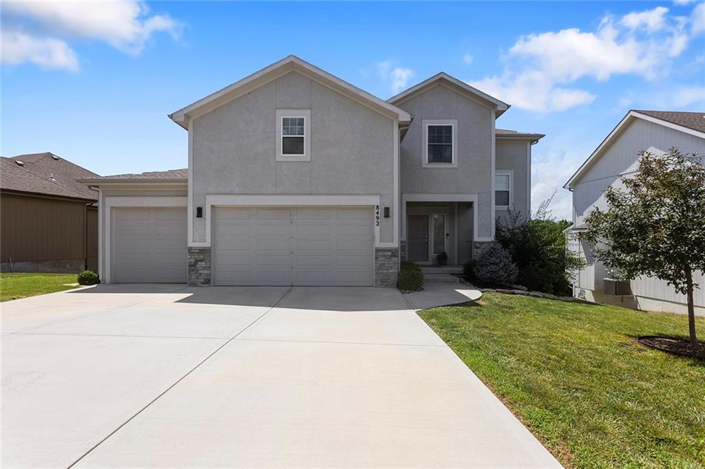 Listing Photo MLS #HMS2632354