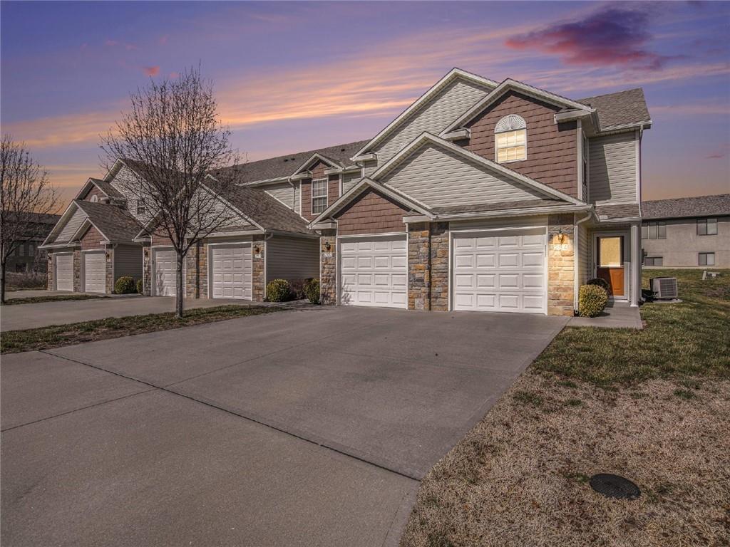 Listing Photo MLS #HMS2632580