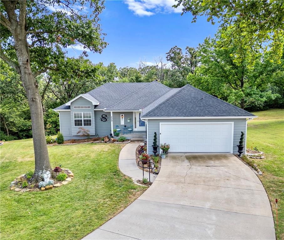 Listing Photo MLS #HMS2632639