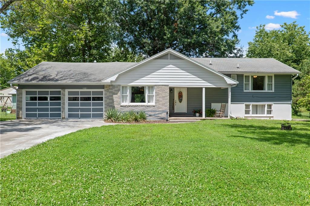 Listing Photo MLS #HMS2632726