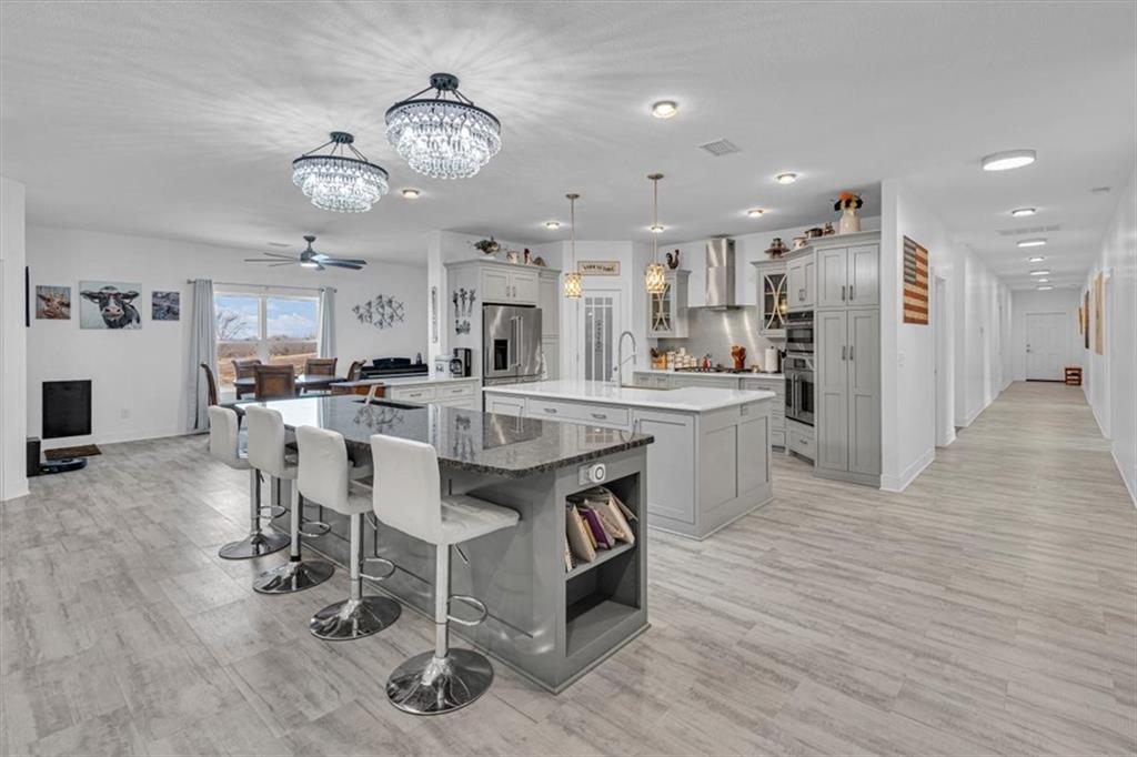 Listing Photo MLS #HMS2632911