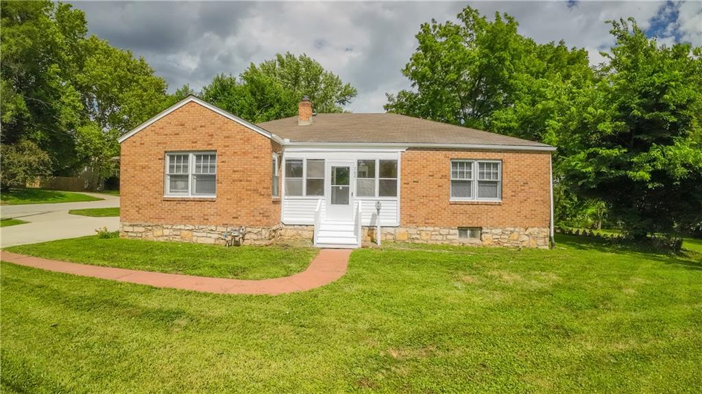 Listing Photo MLS #HMS2633015