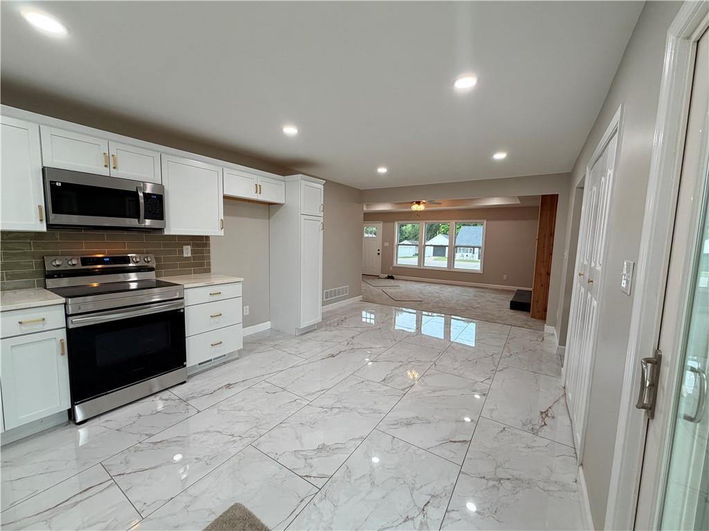 Listing Photo MLS #HMS2633162