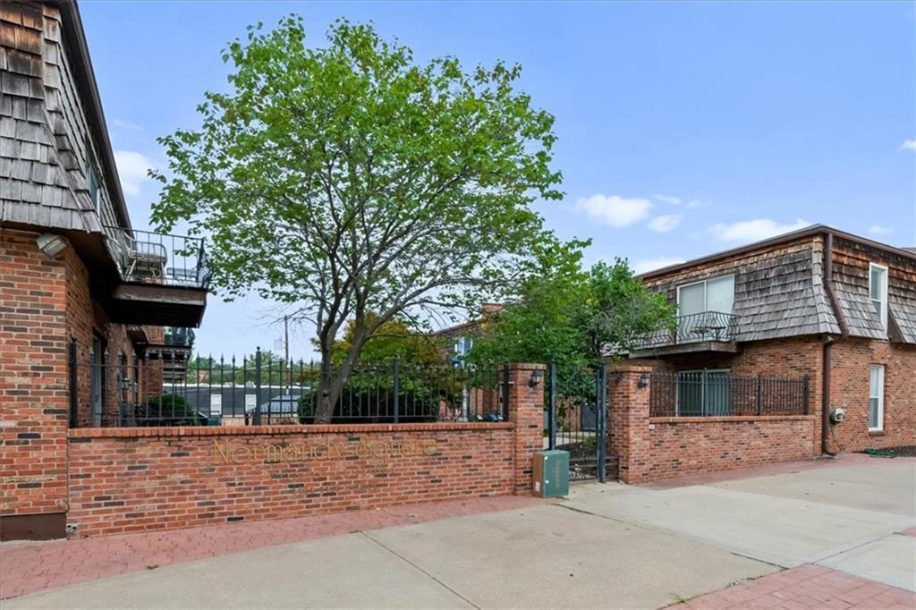 Listing Photo MLS #HMS2633200