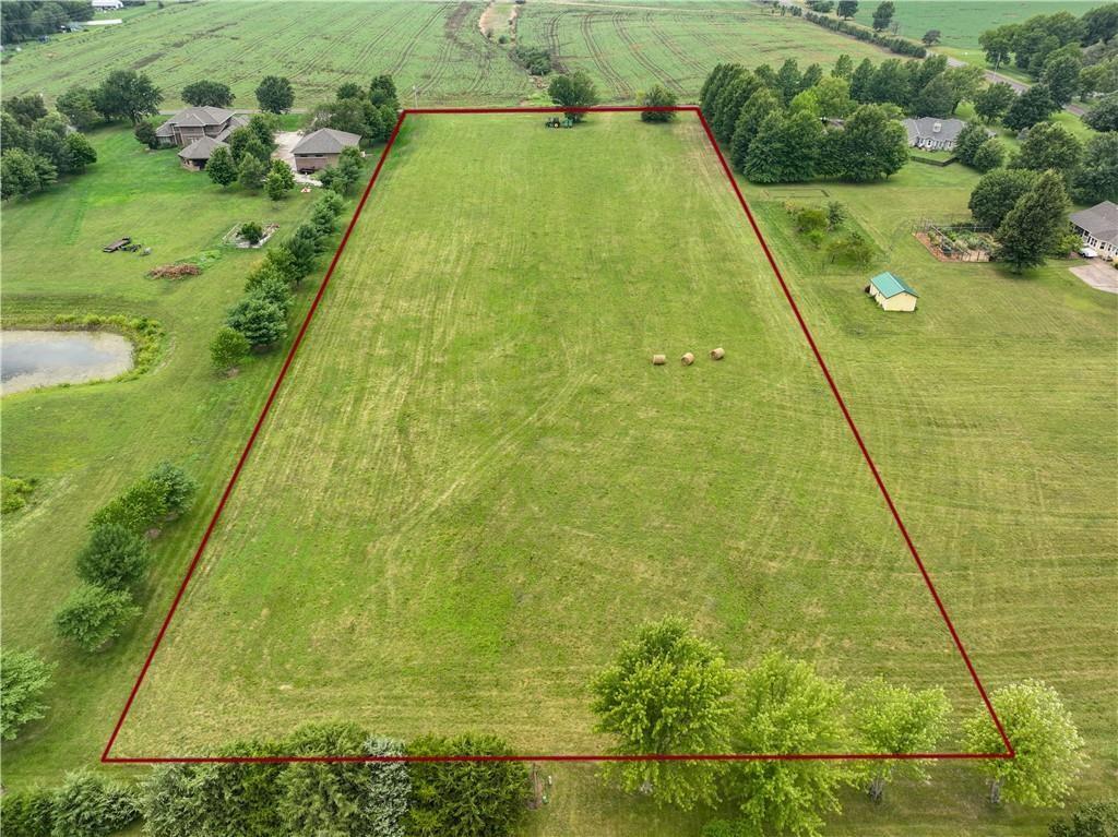 Listing Photo MLS #HMS2633229