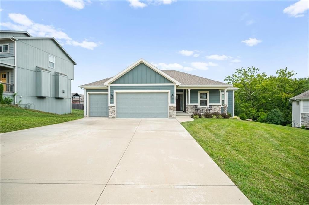 Listing Photo MLS #HMS2633236
