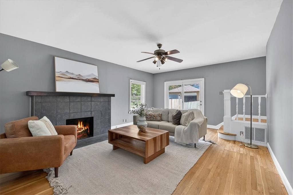 Listing Photo MLS #HMS2633397